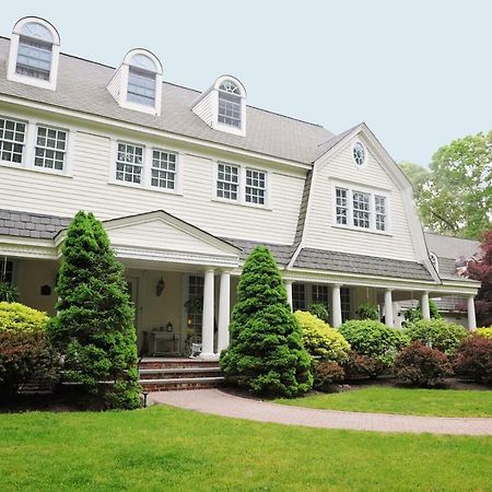 A Walk In The Woods Bed And Breakfast Southold Exterior foto