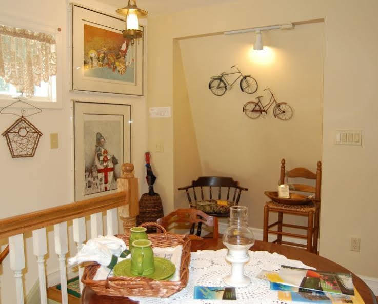 A Walk In The Woods Bed And Breakfast Southold Exterior foto