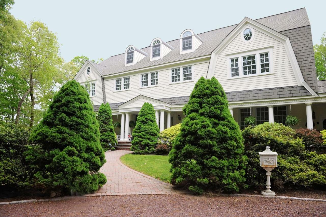 A Walk In The Woods Bed And Breakfast Southold Exterior foto