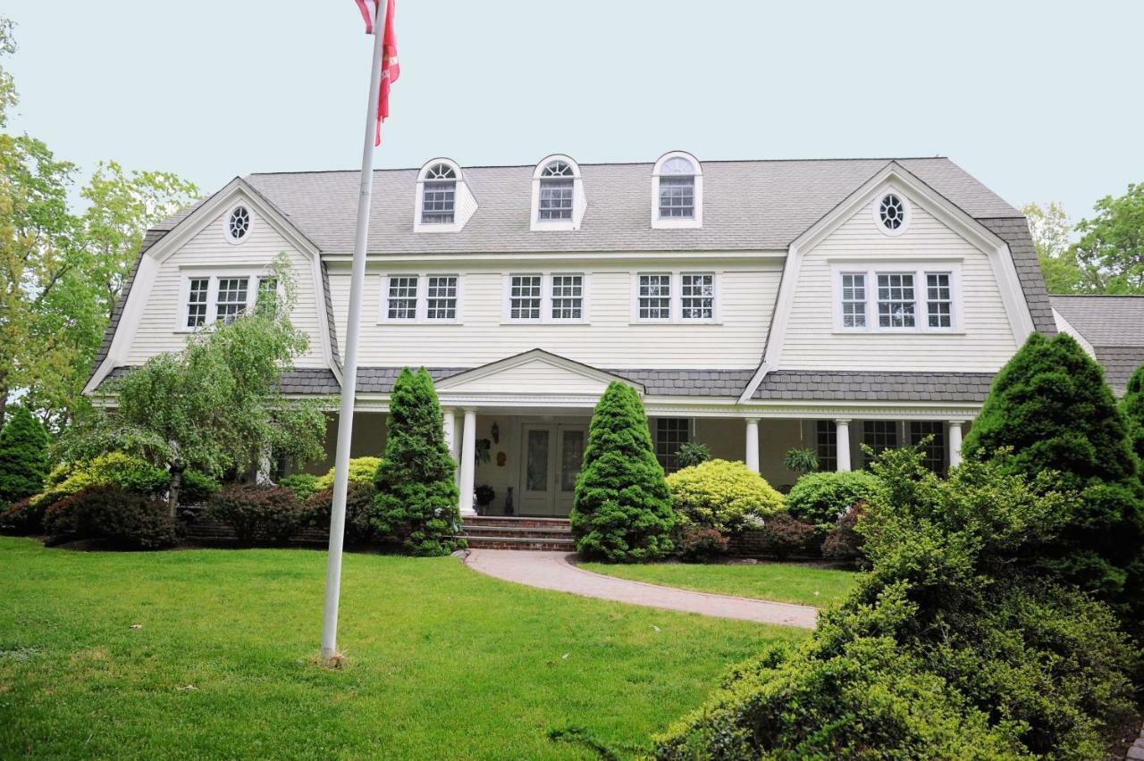 A Walk In The Woods Bed And Breakfast Southold Exterior foto