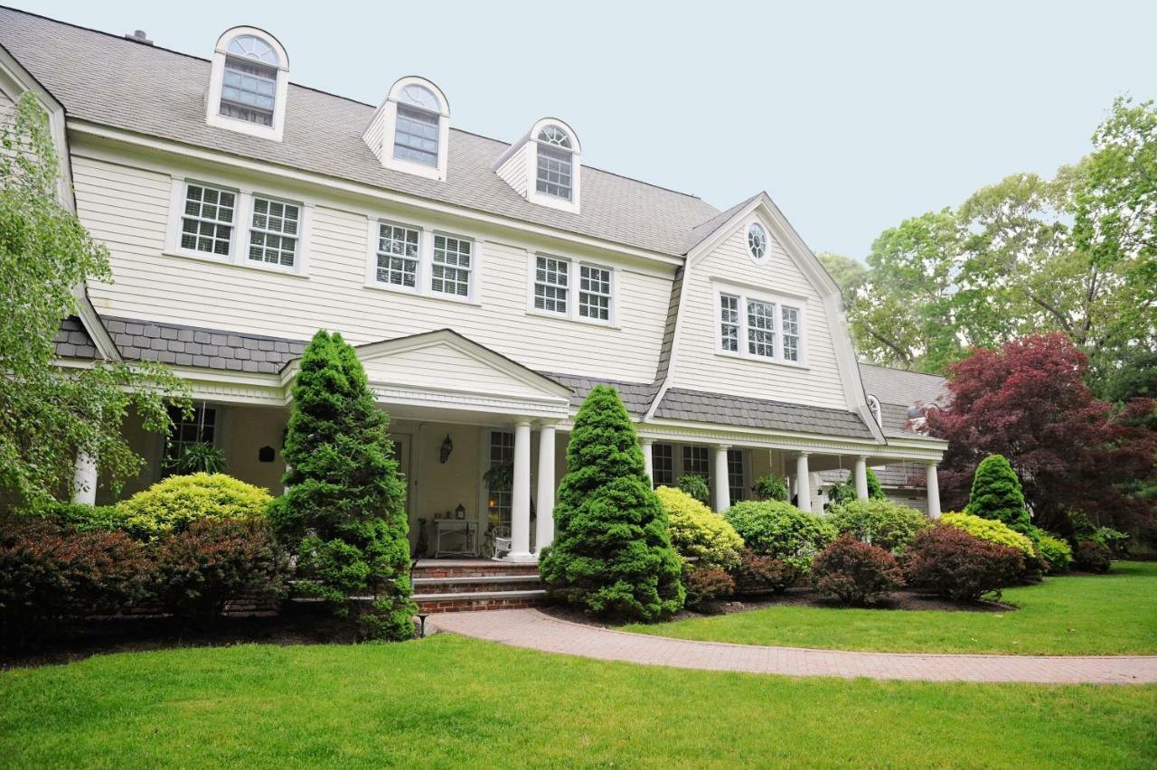 A Walk In The Woods Bed And Breakfast Southold Exterior foto
